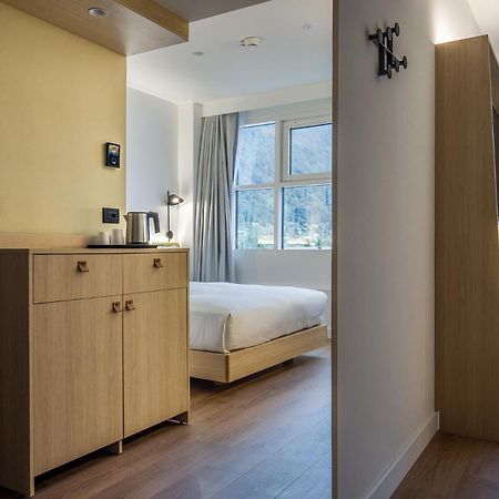 Отель Hampton By Hilton Locarno Лозон Экстерьер фото